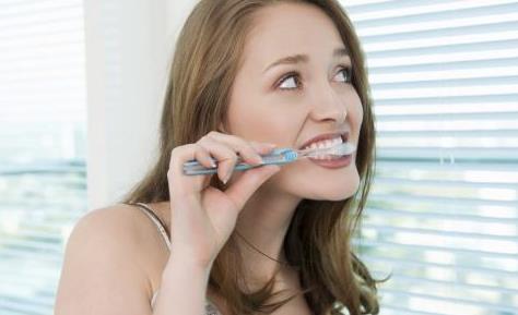 什么是洗牙 人們常見的對于洗牙的誤區有哪些