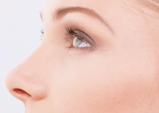 埋線雙眼皮適合所有人嗎 埋線雙眼皮的優點 術后多久能化妝