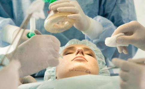 雙眼皮全切術過程及術前術后注意事項 割雙眼皮加快恢復速度方法