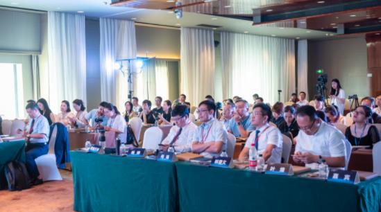 深圳美萊眼整形“雙杰”亮相2019中國眼整形高峰論壇