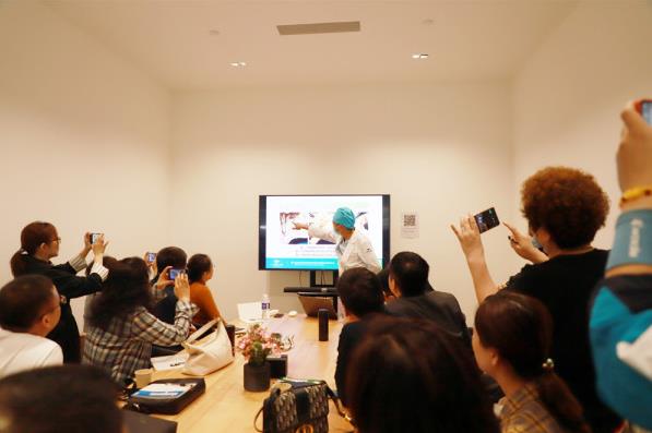 第42期睞美安眼整形技術(shù)高級培訓班圓滿落幕