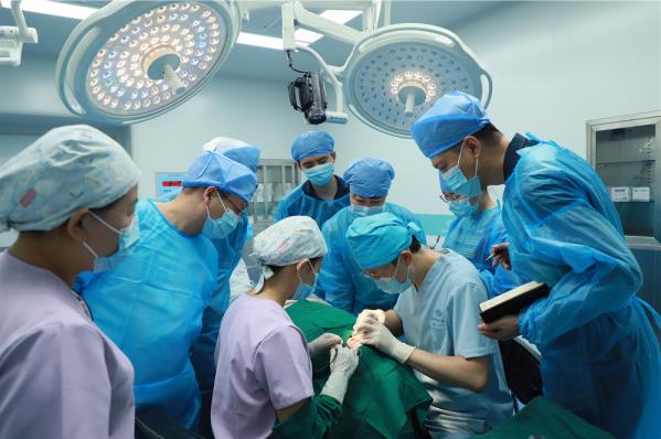 第42期睞美安眼整形技術(shù)高級培訓班圓滿落幕