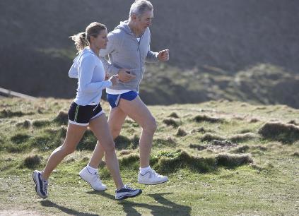 怎樣跑步能快速減肥?每天堅(jiān)持跑步能減肥嗎