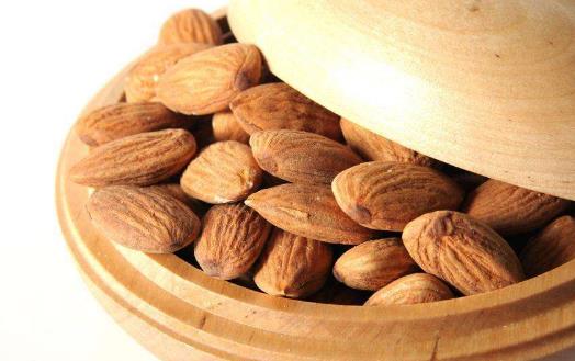 睡前減肥有妙招 就吃這些食物給你窈窕身材