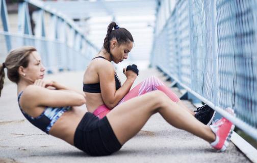 減腹部贅肉 5種運動幫你減去腹部贅肉