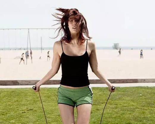 腿瘦了屁股會瘦嗎?跳繩瘦腿需要多久見效?