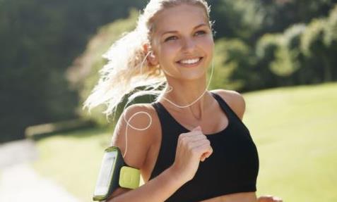 每天跑步跑多久才能減肥 跑步減肥的原理和具體做法