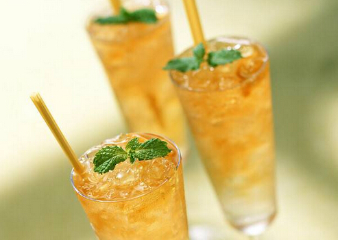 常喝甜飲料的人要當(dāng)心脂肪肝