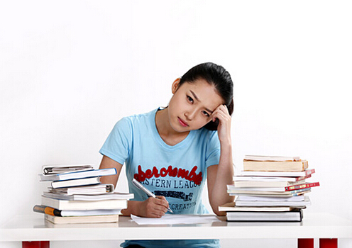 研究發現少吃一點有助于頭腦清醒