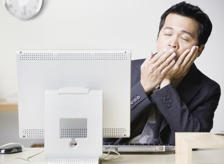 經常打哈欠是怎么回事?人為什么會經常打哈欠