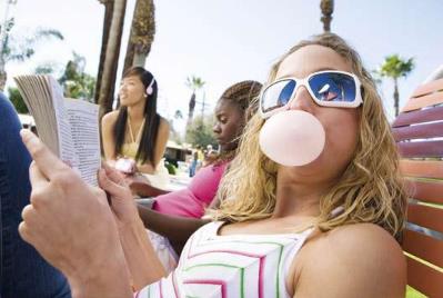 經常嚼口香糖能提高記憶力嗎?如何快速提高記憶力