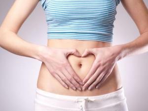 肚臍眼可以洗嗎？肚臍眼里的泥可以摳出來嗎