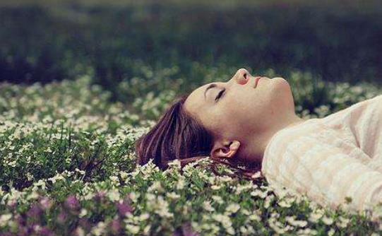 引起白帶異常的原因有哪些?白帶異常的癥狀是什么?