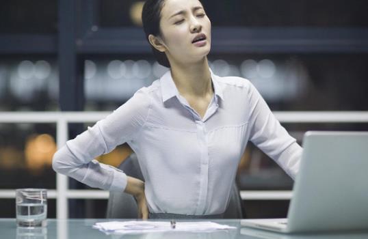 久坐族做哪些伸展運動好?久坐有哪些危害?