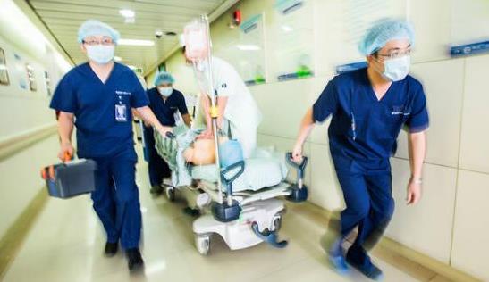 鼻子里老是有異物是怎么回事?