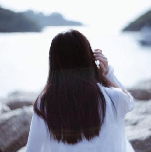 什么是扁平疣?扁平疣的癥狀是什么