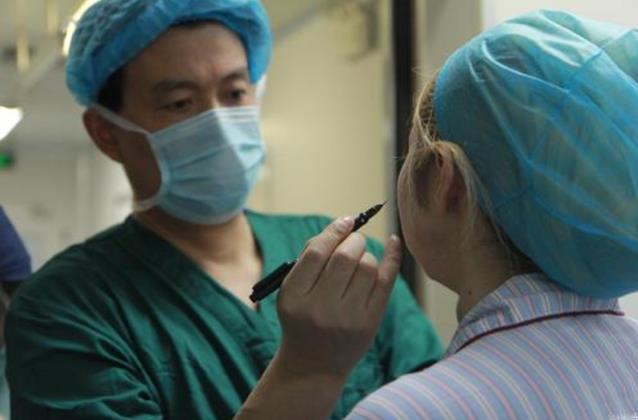 上海聯合麗格李鴻君院長--鴻儒美學,東方韻味