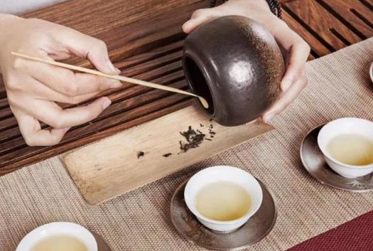 痰濕體質是怎么形成的?痰濕體質有哪些癥狀?