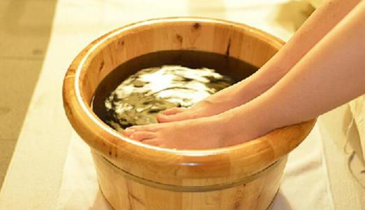 白醋可以泡腳嗎?白醋怎么泡腳?