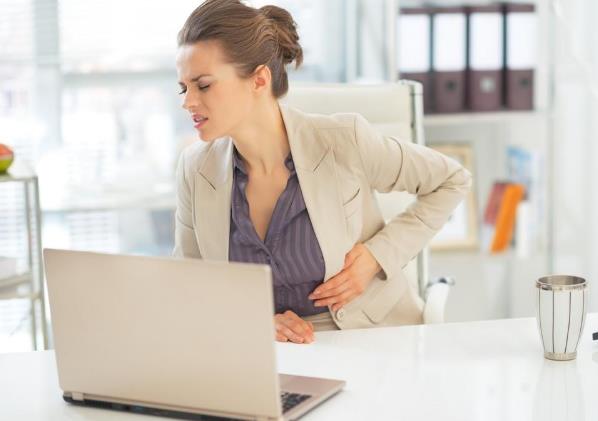 大便異常臭味怎么回事?大便干燥吃什么好