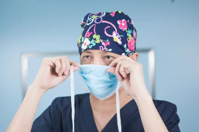 專業(yè)典范 放心變美|鼻整形專家廈門美萊張少軍怎么樣?