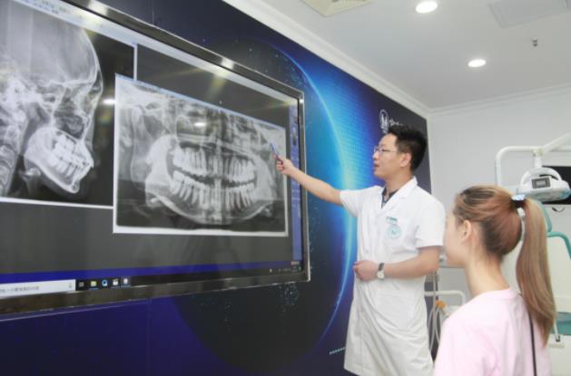 全民愛牙行動_做單排牙齒矯正有哪些危害呢