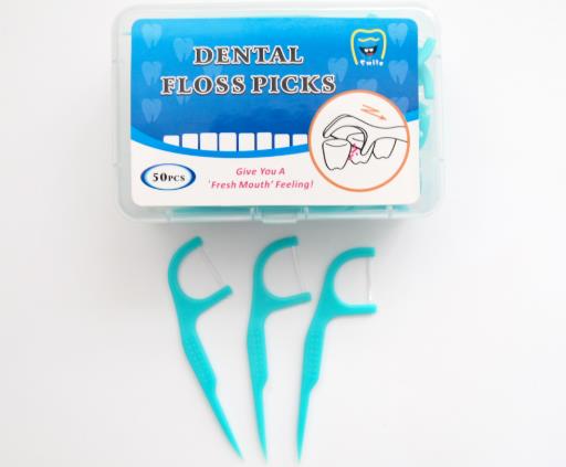 后槽牙怎么用牙線棒清理?牙縫刷在刷牙后使用嗎?