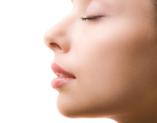 聞什么能讓鼻子快速通氣?鼻子吸氣感到痛怎么辦?