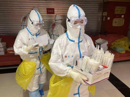 核酸檢測(cè)弄鼻子還是喉嚨是自己選的嗎?核酸檢測(cè)鼻子和喉嚨哪個(gè)舒服點(diǎn)