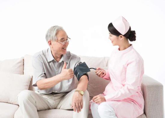 海參可以給痛風(fēng)嚴(yán)重的人吃嗎?痛風(fēng)一定不能吃的食物有哪些