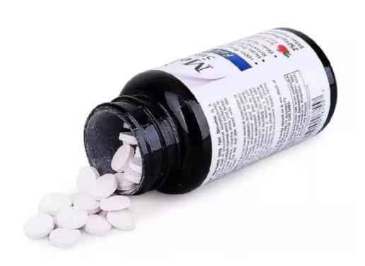 女人每天晚上吃一顆褪黑素要緊嗎?褪黑素吃幾天停一停比較好