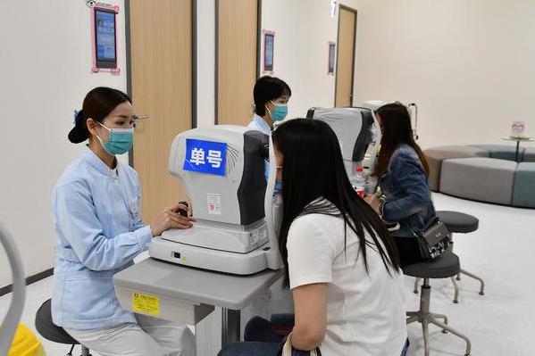 “愛爾眼科高度近視專家門診”發布會南寧站圓滿舉辦