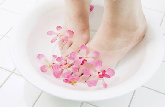 春季是養生的最佳時節 應適當鍛煉活動四肢并多喝白開水