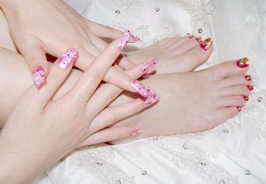 如何選購指甲油?如何選購質量好的指甲油?