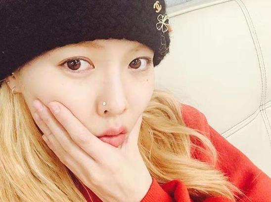 打了唇釘怎么護理?唇釘取下來是什么樣子的?