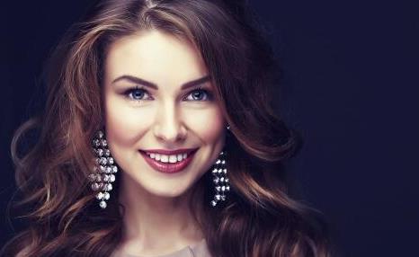 怎么樣使用假睫毛更加濃密 怎么選擇適合自己的睫毛膏