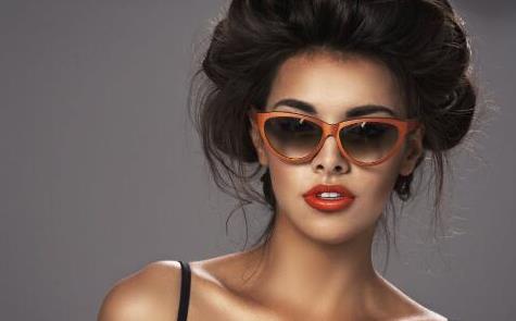 讓睫毛變長有什么樣的方法 不同睫毛類型怎么選擇睫毛膏