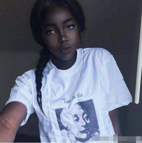 世界最漂亮的非洲黑人美女Lolita,罕見的黑人高鼻梁