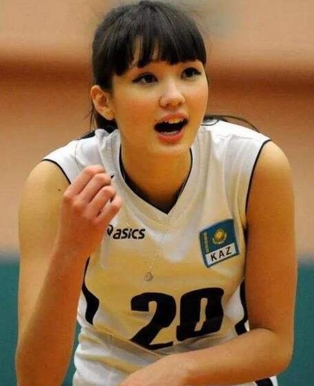 世界第一排球美少女,艾媞博柯娃·莎賓娜有大長(zhǎng)腿和高顏值