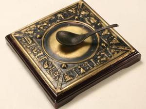 世界上最早發明指南針的國家？發明者是誰