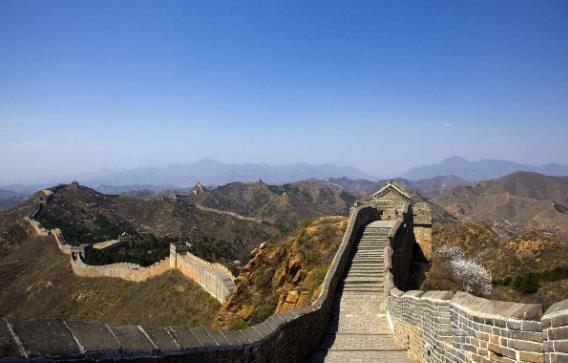 世界上最長的城墻是什么?中國萬里長城有多長