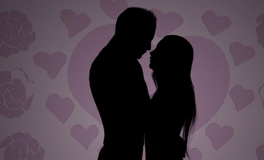 接吻時間最長是多少 世界上接吻最長時間