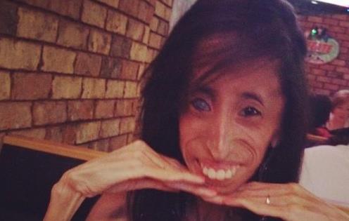 世界上最丑女人 利茲·維拉斯奎茲人雖丑卻很勵志