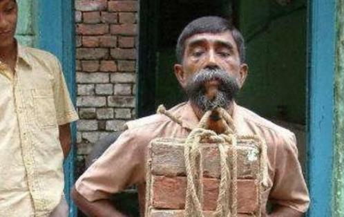 世界上最強壯的胡子 能提起127斤的重物