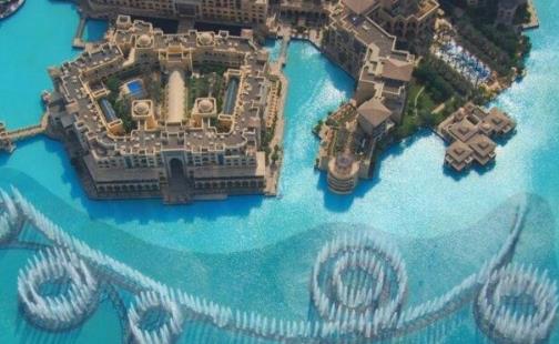 世界上最大最壯觀的噴泉 迪拜音樂噴泉耗資15億建成