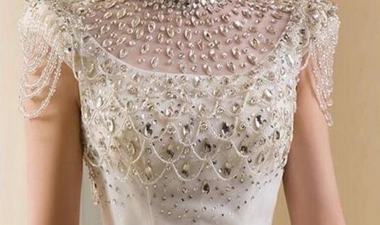 世界上最長的婚紗 法國婚紗公司制作8095米婚紗