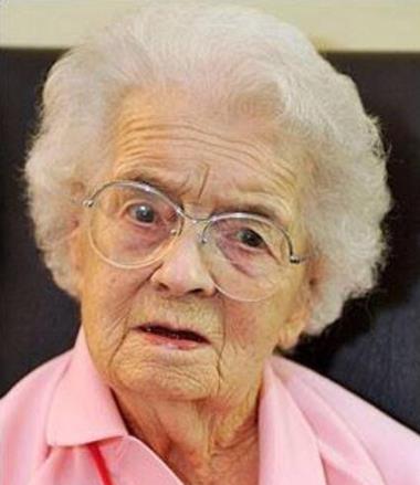 世界上最老的處女 克拉拉·梅亞德莫爾105歲從未有過性