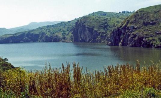 世界上最致命的湖泊 非洲殺人湖一個晚上殺死1700人