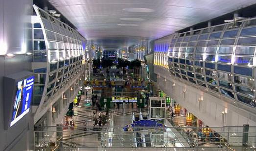 全球最大的機場 候機廳為購物商場的迪拜國際機場