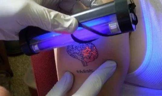世界上最炫酷的文身 會隱身術的文身